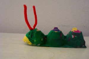 Egg Carton Caterpillar preschool craft