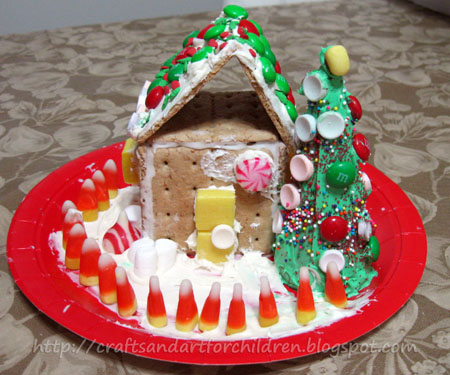 Graham Cracker Gingerbread House & Ice Cream Cone Christmas Tree