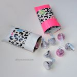 DIY Pillow Box Valentines - Duck Tape Craft
