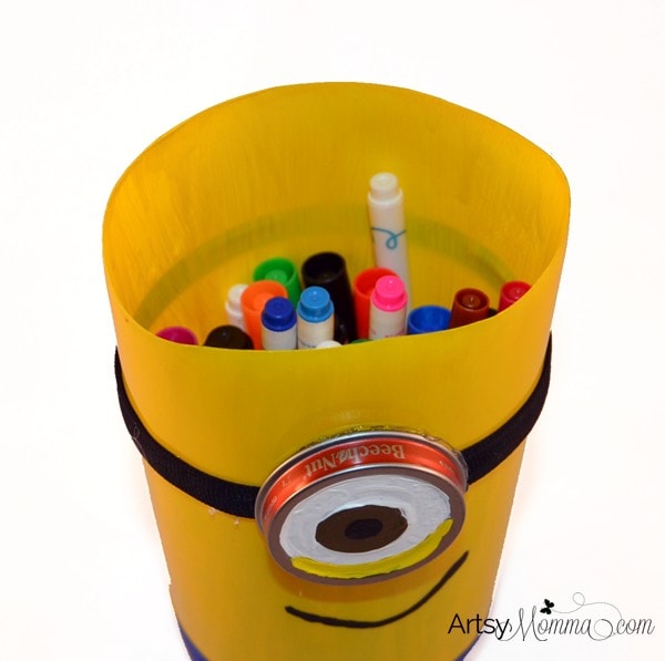 DIY Minion Marker Container made from Plastic Bottle