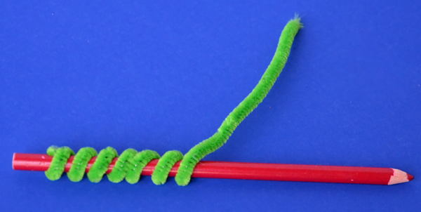 Curling a Pipe Cleaner