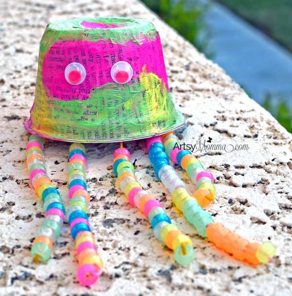 Recycled Cup Jellyfish Craft Using Glow-in-the-dark Beads