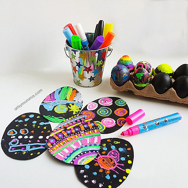 DIY Chalkboard Easter Egg Decorating Ideas - Using both black eggs and chalkboard paper with Fun Chalk Markers