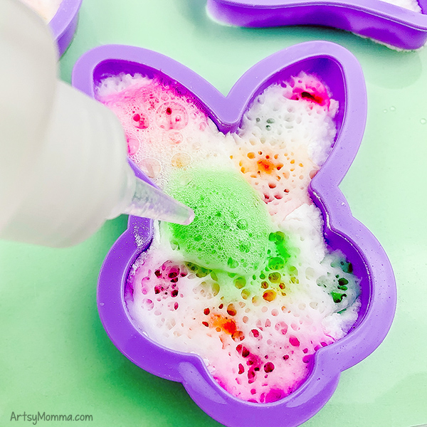 Fizzy Baking Soda Activity with Bunny Cookie Cutter
